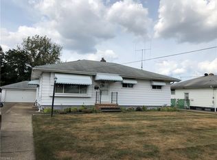 6444 Michael Dr, Brookpark, OH 44142