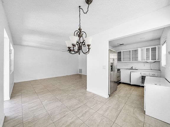 5th image of 89 Canterbury D