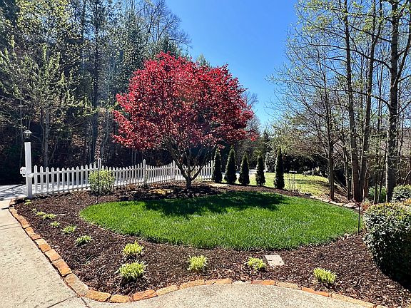 Minimal Yard Maintenance