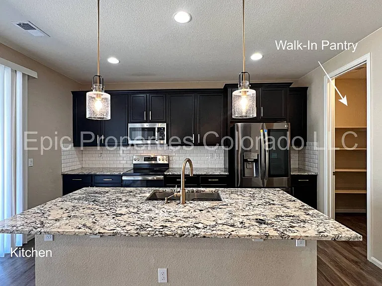 24231 E 40th Ave — Photo 7