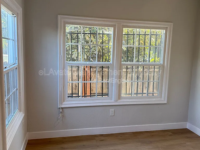 1607 W 49th St #1609 — Photo 25