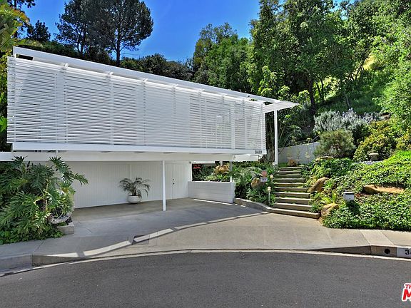2nd image of 3433 Shernoll Pl