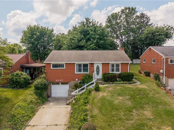6347 Crestview Dr, South Park, PA 15129