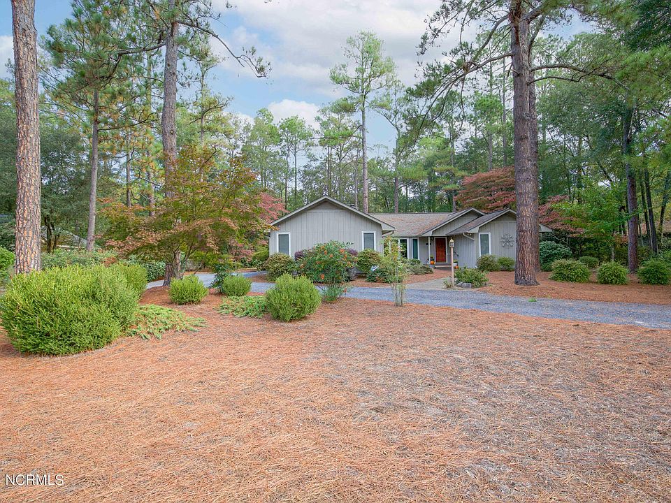 380 Oakmont Circle, Pinehurst, NC 28374 Zillow