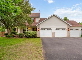 12059 Cottonwood St NW, Coon Rapids, MN 55448