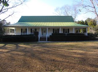 1616 Givhans Rd, Ridgeville, SC 29472