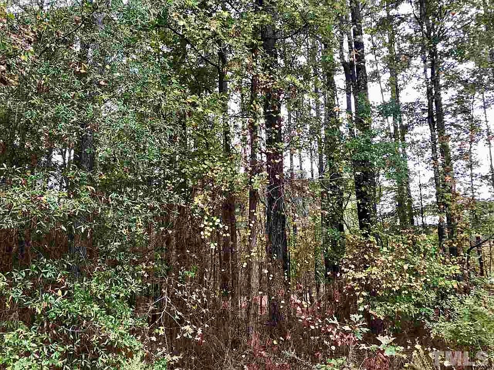 1st image of 216 Curlew Dr