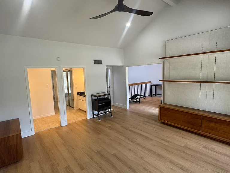 7655 S Braeswood Blvd #8 — Photo 34