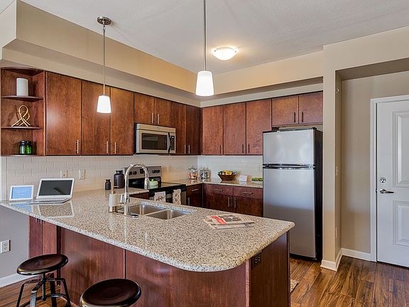 3rd image of 1601 NW 38th St #305
