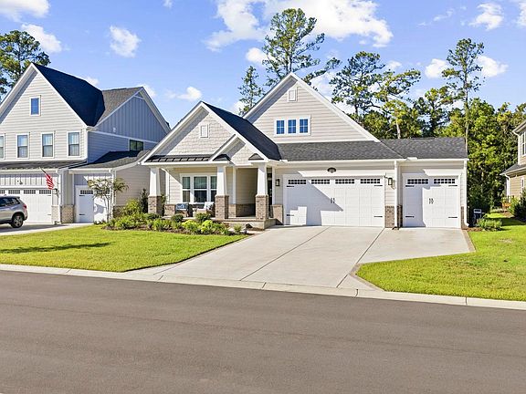 2nd image of 2253 Vera Way