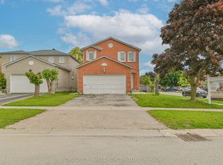 40 Blair Cres, Barrie, ON L4M5Y6