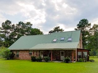 89 Buford Ln, Poplarville, MS 39470