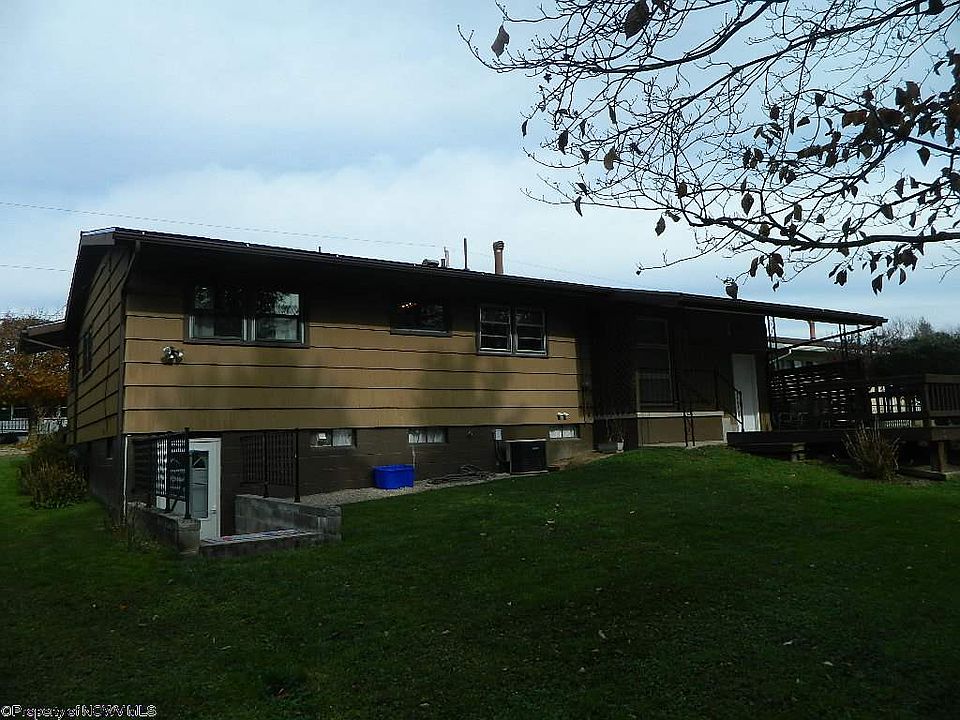 1st image of 108 Circle Dr