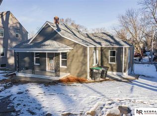 809 N 48th St, Omaha, NE 68132