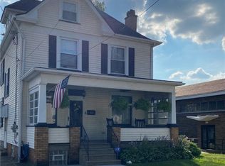 920 4th Ave, Conway, PA 15027