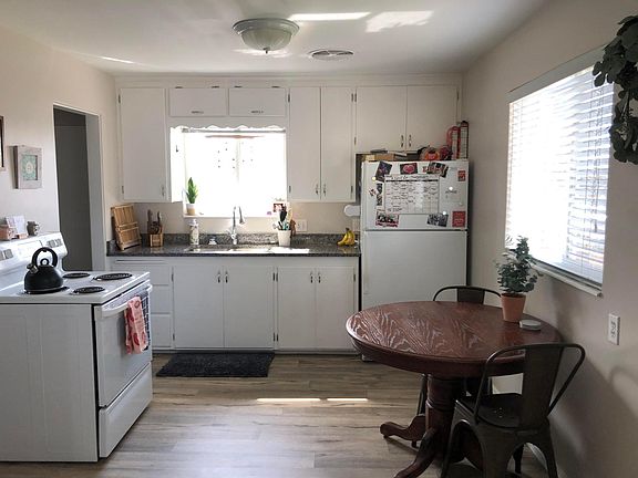 5th image of 1216 S Windsor St #1216