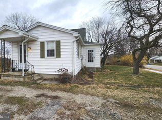 881 Beck Mill Rd, Hanover, PA 17331