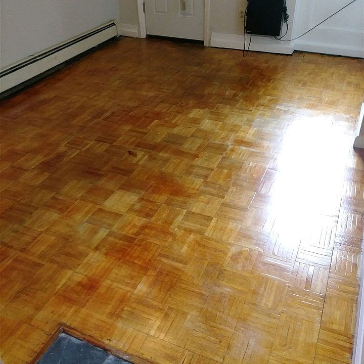 2nd image of 601 Grove St APT 1B