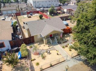 721 3rd St, Modesto, CA 95351