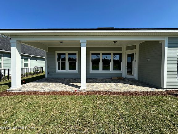 2nd image of 150 CLEARVIEW Drive