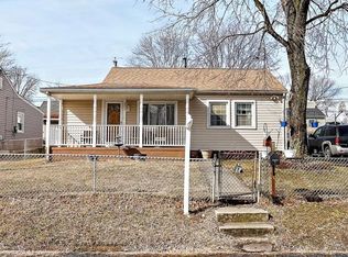 17 Taxi Way, Baltimore, MD 21220