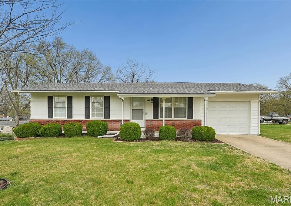 1st image of 143 Burncoate Dr