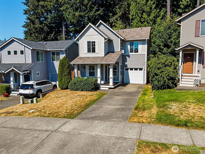 3rd image of 896 G Street SE