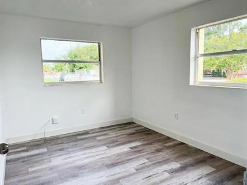 Building Photo - 2935 Eccleston St #94