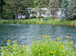 27821 W Lakeview Dr N, Lake Barrington, IL 60084