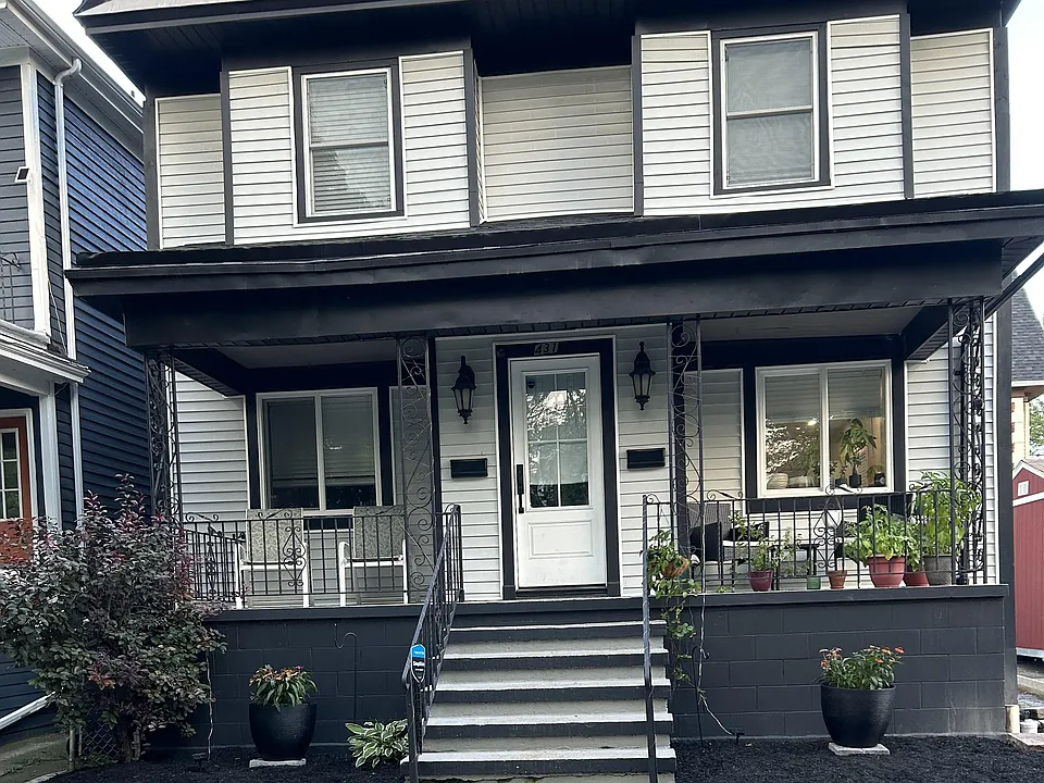 431 Massachusetts Ave #2
