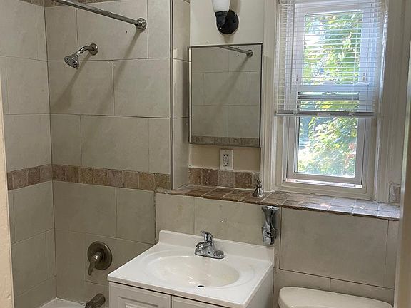 2nd image of 1056 E 226th St Floor 1