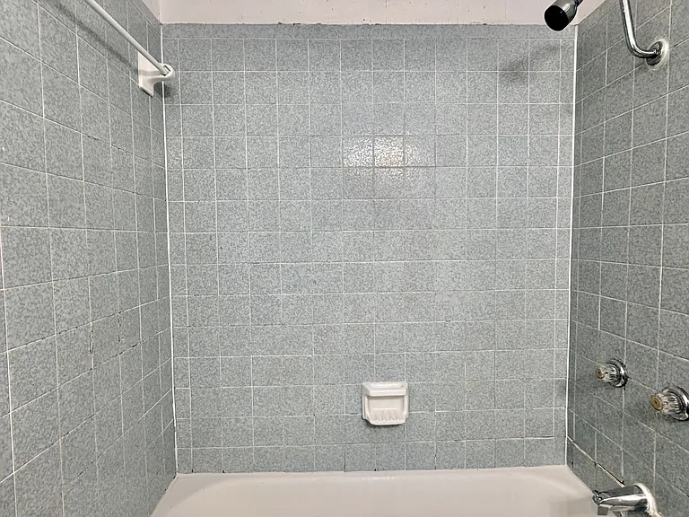 3208 Duval St #1 — Photo 10