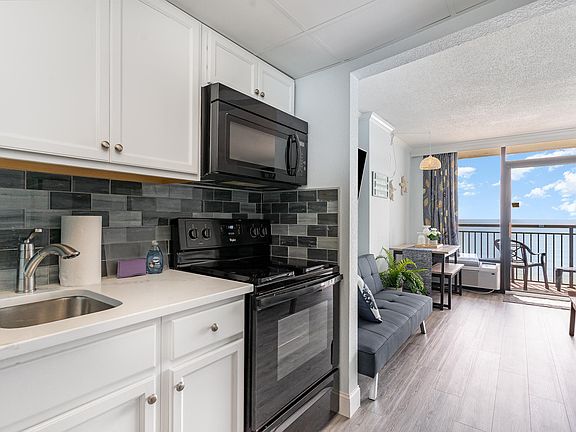 5th image of 6900 N Ocean Blvd #1113