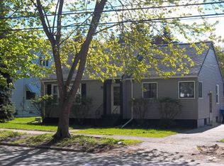 626 S 4th St, Dekalb, IL 60115