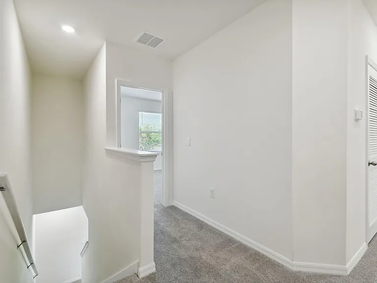 5701 English Oak Ln — Photo 19