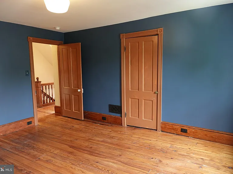 36 Hart Ave — Photo 37