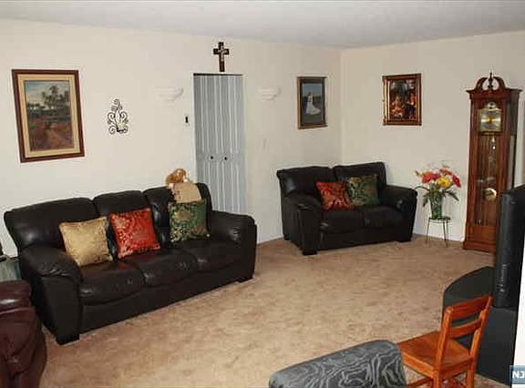 2nd image of 540 Fairview Ave #114-4114