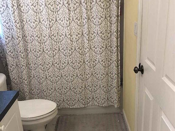 5th image of 3712 Biltmore Ave
