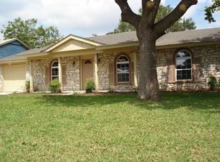12300 Welcome Dr, Live Oak, TX 78233