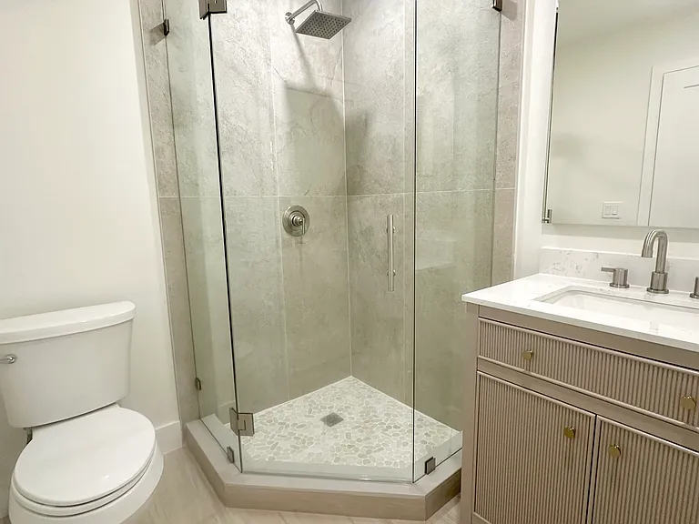 1610 NE 17th Ave #1612 — Photo 9