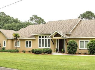 784 Patterson Dr, Metter, GA 30439