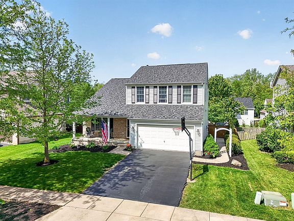 4th image of 1825 Creekview Dr