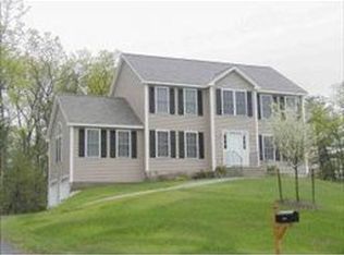 114 Legacy Dr, Manchester, NH 03102
