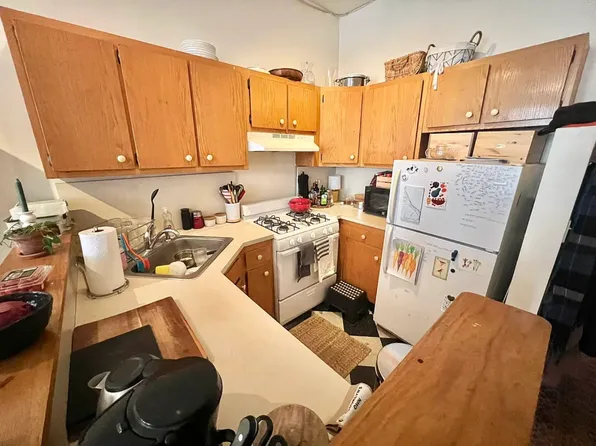 535 Washington Avenue image 8 of 15