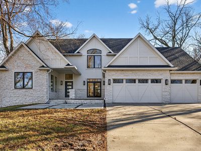 56107 Grande Oak Ln, Glenwood, IA, 51534