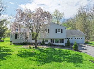 5 Flood Dr, Fulton, NY 13069