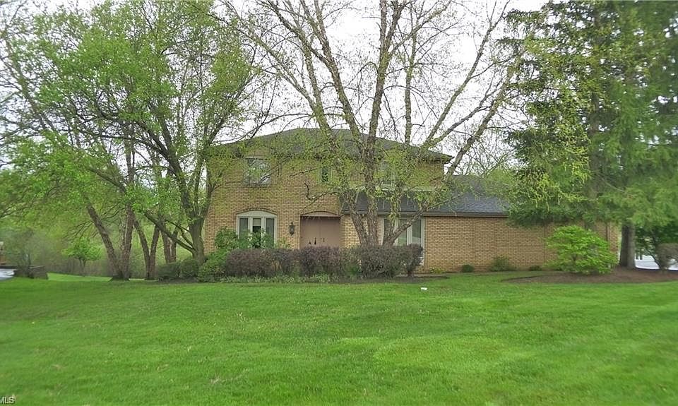 1st image of 2620 Snowberry Ln