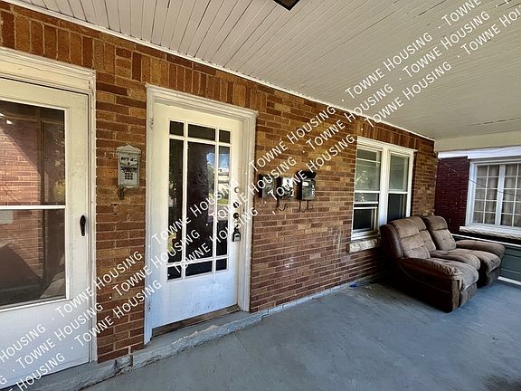 3rd image of 2109 Ferry Ave #1