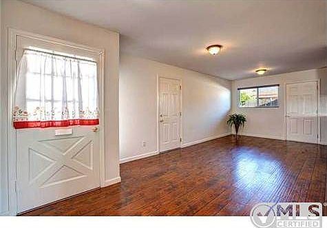2nd image of 1446 La Corta Cir