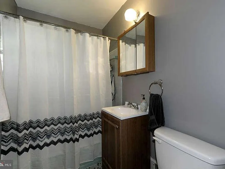 7408 Fairchild Dr — Photo 12